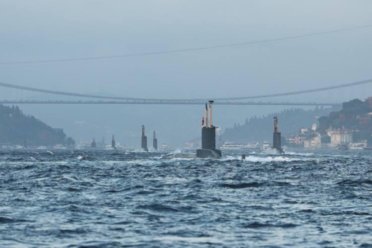 <p>Söz konusu törende ağırlıklı olarak, Türkiye’nin ve belki de dünyanın ilk S/İHA gemisi olacak TCG Anadolu ve yerli/milli imkanlarla üretilen TCG İstanbul firkateyni öne çıktı.</p>
