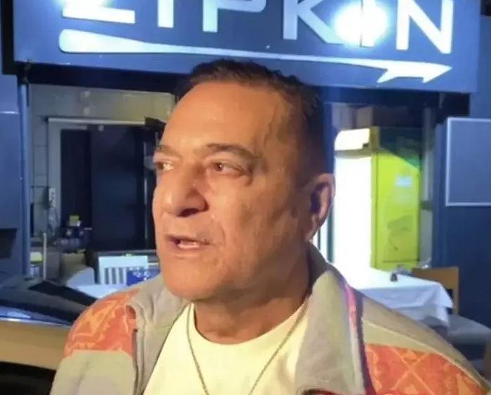 <p><strong>Arnavutköy’deki bir balıkçıda Serdar Ortaç ve arkadaşlarıyla yemek yiyen ünlü şovmen Mehmet Ali Erbil trafik kazası geçirdi.  Ölümden dönen 66 yaşındaki Erbil'den ilk açıklama geldi. İşte ünlü şovmenin son sağlık durumu...</strong></p>

