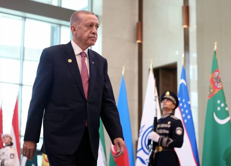 <p>Cumhurbaşkanı Recep Tayyip Erdoğan'ın yoğun diplomasi trafiği devam ediyor... </p>
