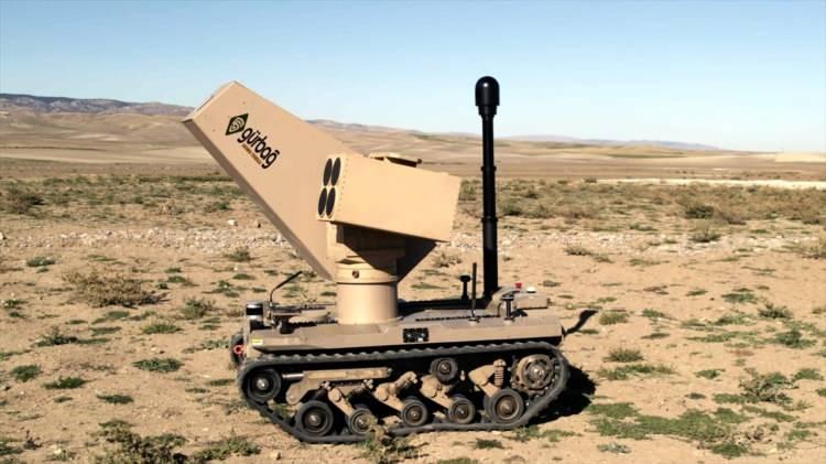 <p>Atışı yapılan dolanan kamikaze mühimmat, elektrikli tahrik sistemi, 3000 metre uçuş irtifa yüksekliği, 40 dakika havada kalma süresi ile 15 kilometre menzile ulaşabiliyor.</p>