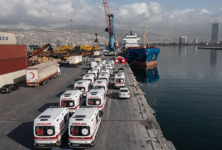 <p>Her türlü ameliyatın yapılabileceğini, görüntüleme, laboratuvar sistemlerinin bulunduğu hastaneler bunlar. Yine her türlü iklimlendirme sistemlerini de beraberinde götürüyoruz. </p>