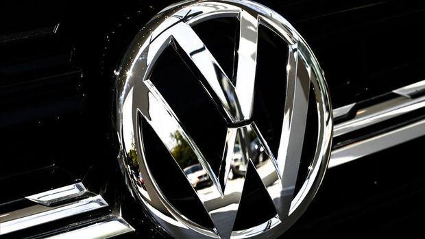 <p>2. Volkswagen- $ 293,685</p>
