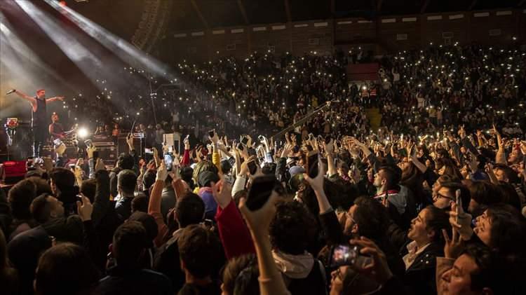<p>Kutlamalarda en çok merak edilen ise konser ücretleri oldu.</p>