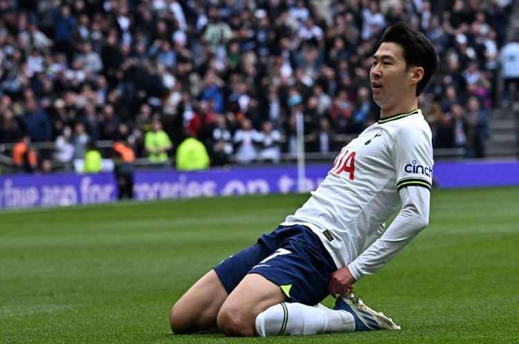<p>19- Heung-min Son<br />
<br />
 Tottenham / 12 maç, 8 gol<br />
<br />
İngiltere Premier Lig</p>
