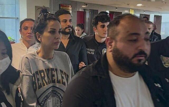 <p>Nihat Uludağ dün şu ifadeleri kullanmıştı: Sıra dışı bir yaşam hikayesi var. Doğum fotoğrafçılığından başlayan, holdinglere kadar uzanana şaşalı hayata ve cezaevine kadar giden ilginç bir hikayesi var.</p>
<p> </p>