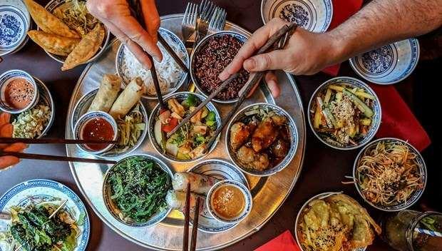 <p>Uzmanlar dünyanın en sağlıklı ve en lezzetli fast foodunu açıkladı. Türk Mutfak Sanatları Uzmanı Ramazan Bingöl bugün köşe yazısında çok anlamlı bir yazı yayınladı. </p>
