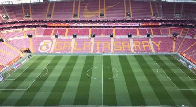 <p>Veth, Galatasaray'ın stadı RAMS Park'ı Topkapı Sarayı'yla betimledi.</p>
