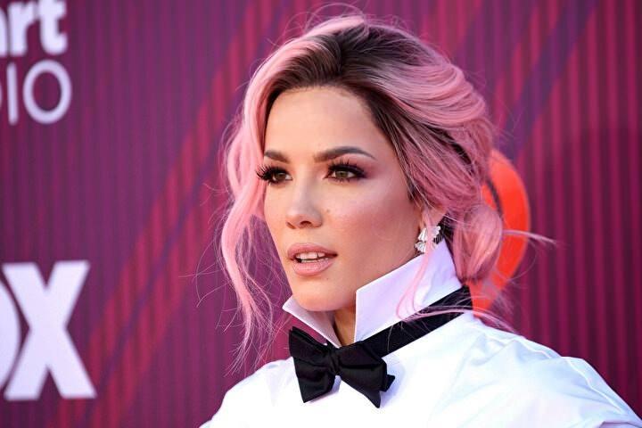 <p><strong>Halsey, Filistin halkının özgürlüğüne verdiği desteği yineledi.</strong></p>
<p> </p>