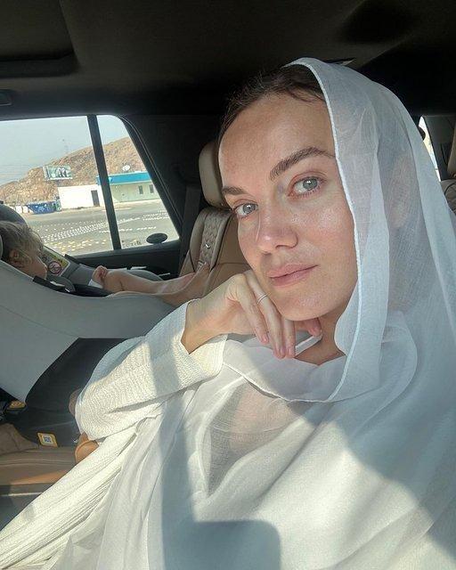 <p>Demiral'ın eşi Lushtaku da instagram hesabından "Spiritual journey, Omra 2023 (Ruhsal Yolculuk, Umre 2023)" açıklamasıyla paylaşım yaptı.</p>