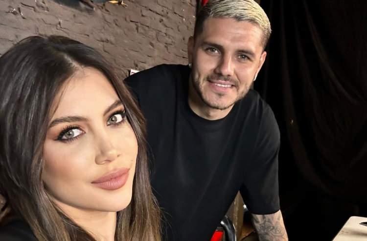<p> Ünlü model, hastalığı sırasında Mauro Icardi'nin en büyük destekçisi olduğunu belirtti. </p>
<p> </p>