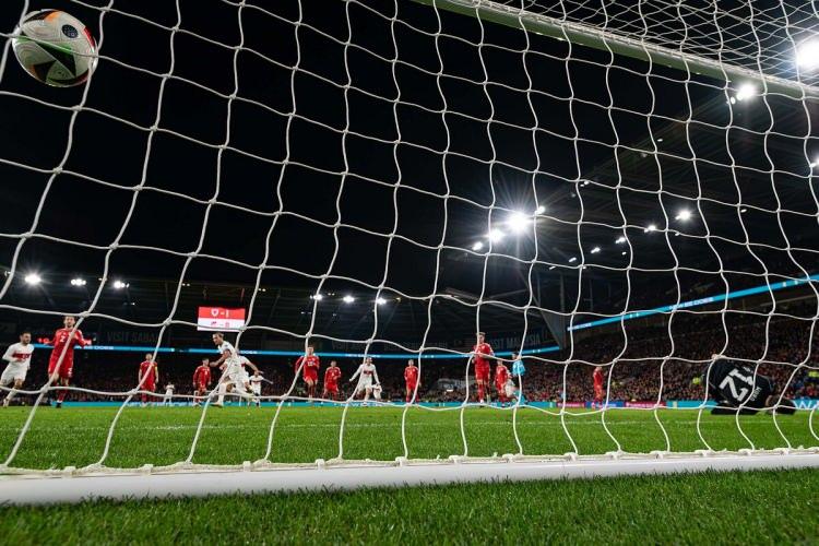 <p>İşte elemelerde en çok gol atan futbolcular...</p>
<p> </p>