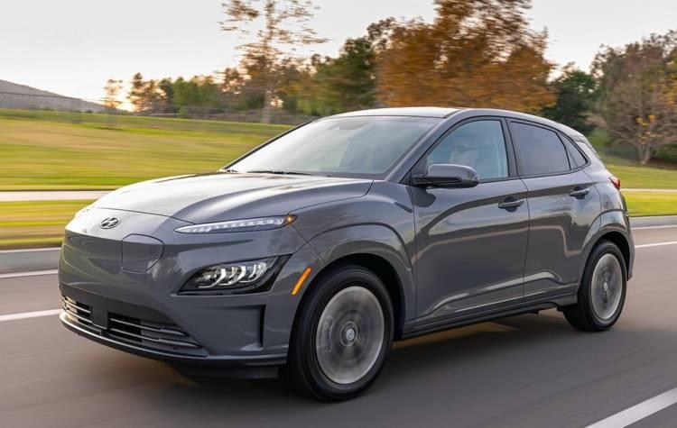 <p>HYUNDAİ KONA</p>
<p> </p>
<p>- KONA Elektrik 100kW - Progressive - Otomatik</p>
<p>- 1.390.000 TL</p>