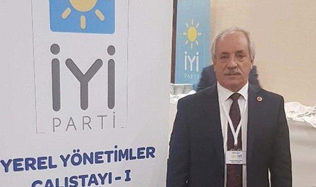 <p>23 eylül : İYİ Parti Kulu İlçe Başkanı Mehmet Hanifi Korkmaz, görevinden ayrıldığını duyurdu. </p>

<p> </p>
