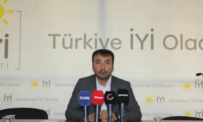 <p>30 ekim: İYİ Parti Gaziantep İl Başkanı Mehmet Başaran, henüz bilinmeyen bir nedenle 10 aylık görevinden istifa etti. </p>

<p> </p>
