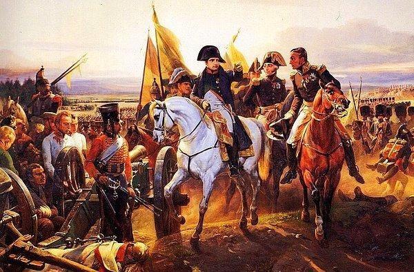 <p><span style="color:#000000"><strong>Mart ayının başlarına kadar Filistin topraklarındaki El-Ariş, Gazze ve Ramle'yi ele geçiren Napolyon ardından Yafa'yı ele geçirerek 19 Mart 1799'da Akka Kalesi önüne kadar ulaştı. Ancak Akka Kalesi Napolyon'un tahmin ettiği gibi basitçe alınabilecek bir yer değildi. </strong></span></p>
