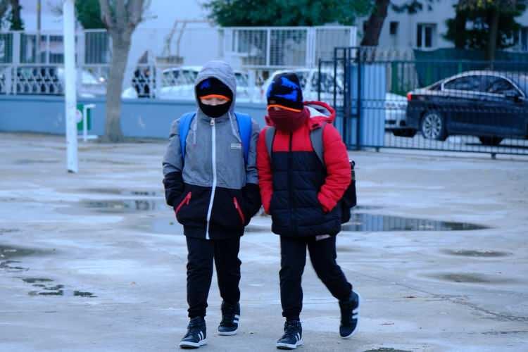 <p>13-17 Kasım tarihleri arasında uygulanan ara tatil, hafta sonları ile 9 gün sürdü.</p>