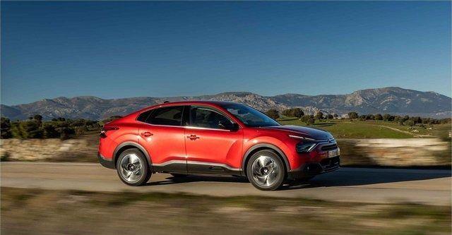 <p>Citroen C4 X ve C4 için, kasım ayında 25 bin TL tutarındaki yakıt kartı hediyesi, 250 bin TL için 12 ay ve yüzde 0,99 faizli kredi veya 180 bin TL için 12 ay ve yüzde 0 faizli kredi imkanı sunuyor.</p>