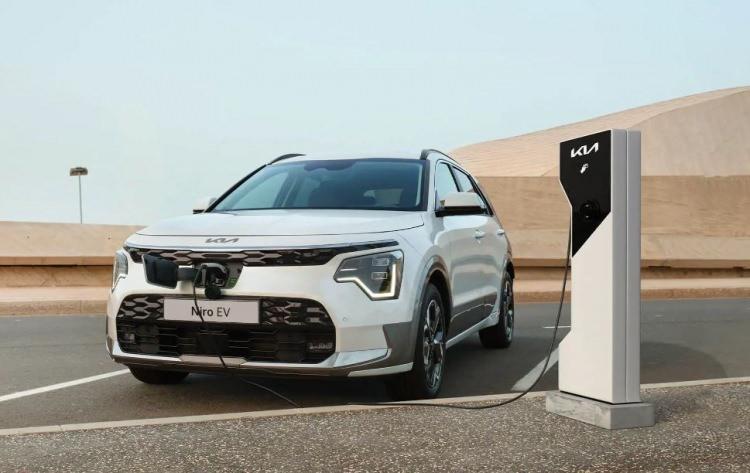 <p>Kia Niro EV - 204 PS Otomatik -</p>
<p><strong>1.595.000 TL</strong></p>