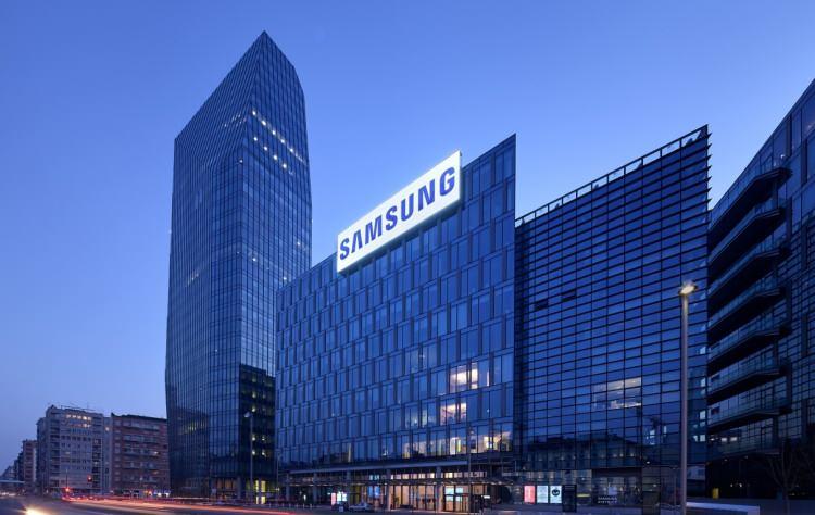 <p>Samsung'un Galaxy S24'ü geliştirmesi için büyük hazırlıklar yapılıyor ve yeni bir sızıntı, diğer kullanıcılar tarafından da doğrulanan Galaxy S24 Ultra için neler beklenebileceğini detaylandıran ilk önemli sızıntıyı getiriyor.</p>
