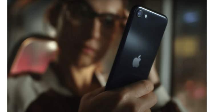<p>Apple, Qualcomm'a olan bağımlılığını azaltmak amacıyla uzun süredir kendi 5G modemi üzerinde çalışıyor ve yeni iPhone SE modelinde de bu modem kullanılacak.</p>
<p> </p>