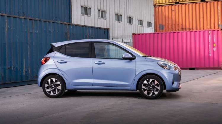 <p>HYUNDAİ İ10</p>
<p>1,01MPI 67 PS JUMP MANUEL</p>
<p>FİYAT: 675.000 TL</p>