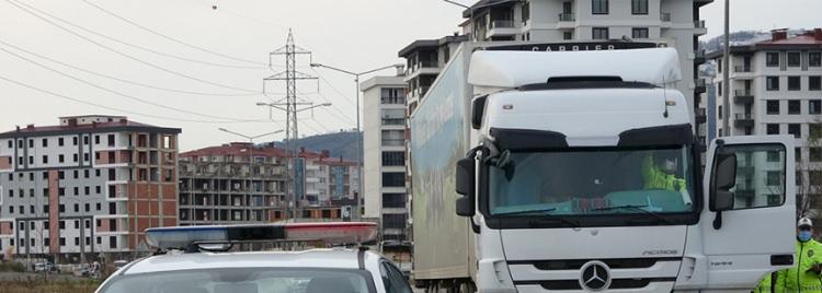 <p>Paraya el konuldu ve Haskovo Bölge Savcılığı - Svilengrad Bölge Savcılığı'nın gözetiminde soruşturmacı bir gümrük müfettişi tarafından soruşturma başlatıldı.</p>