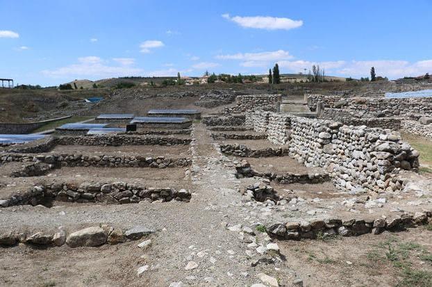 <p><strong>Doğal ve kültürel açıdan eşsiz bir zenginliğe sahip olan Anadolu'dan tam 10 bin 500 yıl öncesine ait bir kafatası buldu.</strong></p>
<p> </p>