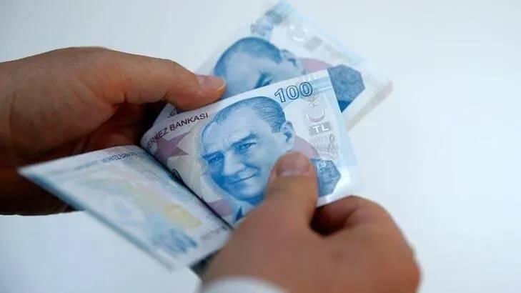 <p><strong>ARSASI OLAN EMEKLİLER BU HAKTAN YARARLANABİLİR Mİ?</strong></p>
<p>Hayır, vergi istisnası sadece konutlar için geçerli. İşyeri olanlar da yararlanamıyor.</p>
