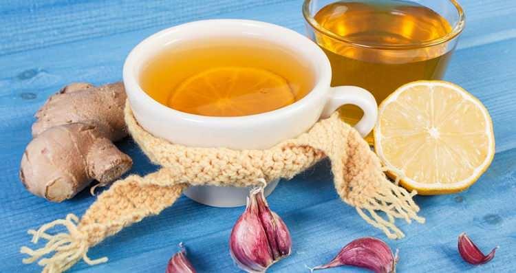 <p>2 bardak kaynayan suyun içine 4-5 adet parmak ucu büyüklüğünde taze veya kuru zencefil koyarak yaklaşık 6 dakika kadar kaynatın. </p>