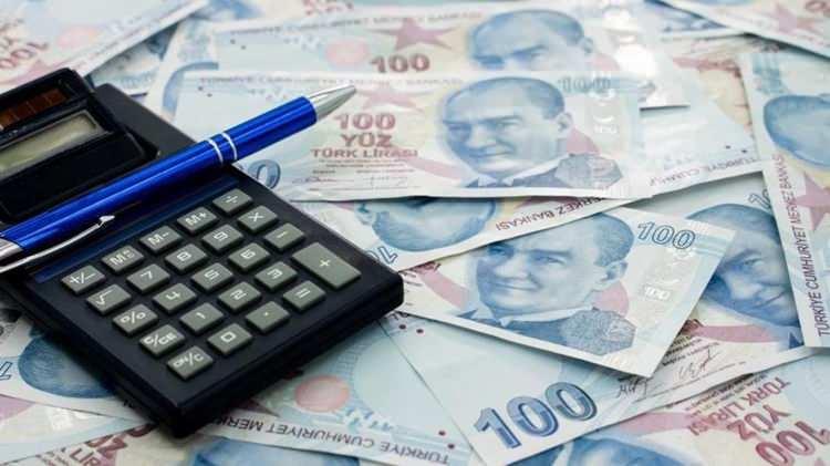 <p>Başvurularını başarı ile gerçekleştiren adaylar başvuru sürecini tamamladıktan sonra "Başvuru Bilgileri" çıktısını alabileceklerdir.<br />
</p>
<p>Usulüne uygun ve/veya zamanında yapılmayan başvurular kabul edilmeyecektir.</p>