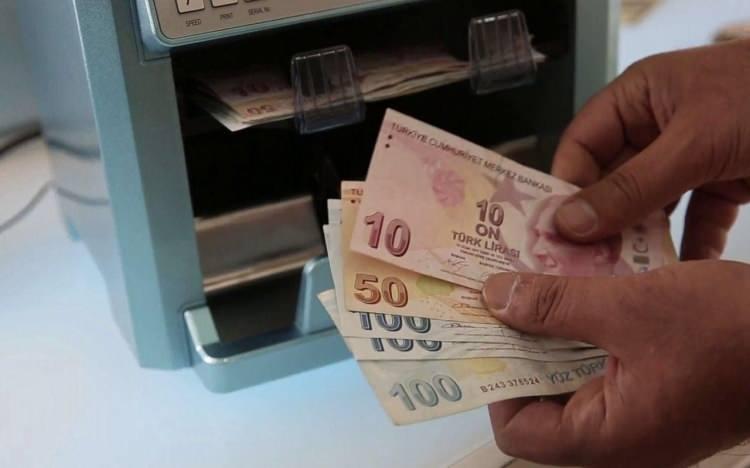 <p>Bilgisayar çevre birimlerinin donanımı ve kurulan ağ yönetimi güvenliği hakkında bilgi sahibi olmaları kaydıyla güncel programlama dillerinden en az ikisini bildiğini belgelemek,<br />
<br />
</p>
<p>Hizmetin gerektirdiği nitelikler ile muhakeme, temsil, yeni teknolojileri takip etme, öğrenme ve araştırma, hızlı öğrenme ve kendini geliştirme, analitik düşünebilme, takım çalışmasına yatkın olma ve iletişim becerisi yüksek olma, yoğun ve stresli iş temposuna ayak uydurabilme ve belgelemeye (dokümantasyon) önem vererek belgeleme yeteneklerine sahip olmak.</p>