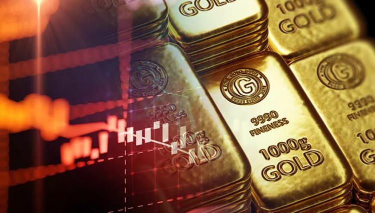 <p>Ons altın güne 2041 dolardan başladı. Gün içinde en düşük 2040 dolar, en yüksek de 2052 dolar seviyesi görüldü. </p>