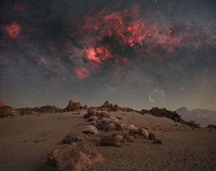 <p>64 ülkeden 4 binden fazla fotoğraf ile başvurulan yarışma en prestijli astronomi fotoğrafçı yarışması olma özelliğine sahip.</p>