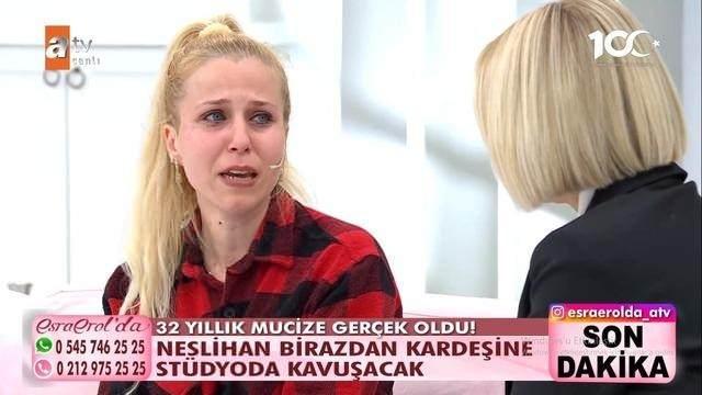 <p><strong>Abla kardeşin gözyaşlarına hakim olamaması stüdyoda duygulu anları yansıttı.</strong></p>
