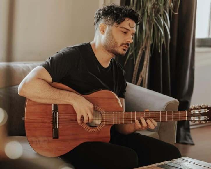 <p>Ünlü şarkıcı ve şarkı yazarı <strong>İlyas Yalçıntaş</strong> bir süredir sağlık problemleri yaşıyordu.</p>
