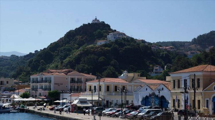 <p>-Sisam Adası</p>
