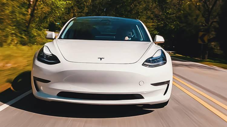 <p><span style="color:#FF0000"><strong>ELON MUSK'TAN AÇIKLAMA GELDİ</strong></span></p>
<p><span style="color:#000000"><strong>Tesla'nın sahibi Elon Musk'tan konuya dair beklenen açıklama geldi.</strong></span></p>