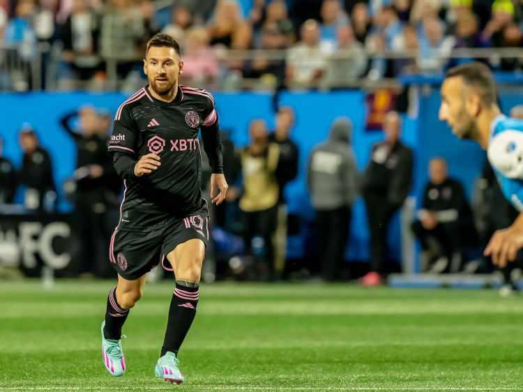 <p><strong>2. Lionel Messi - 135 milyon Euro</strong></p>
