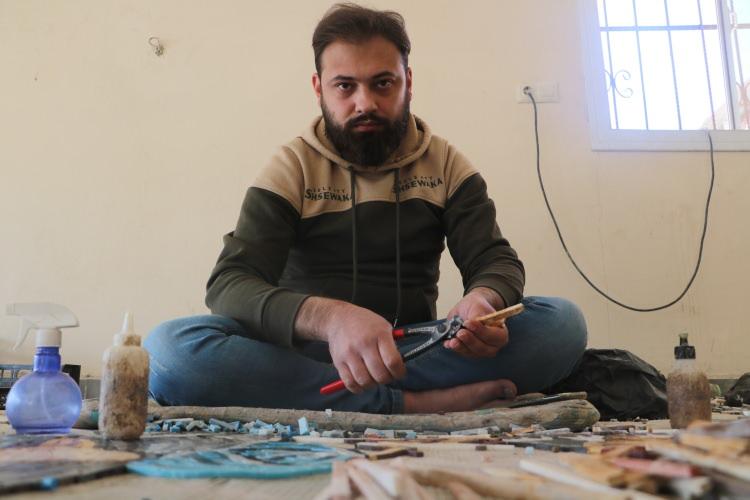 <p> İnternet üzerinden satmaya çalışıyoruz. Dünyanın her tarafına satmaya çalışıyoruz. İnternet üzerinden pazarlama yapmaya çalışıyoruz” dedi.</p>
