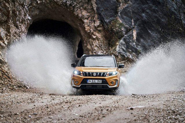 <p>Vitara Hibrit’te 200 bin TL için 12 ay vadeli yüzde 0,99 faizli kredi ve 80 bin TL takas desteği bulunuyor.</p>