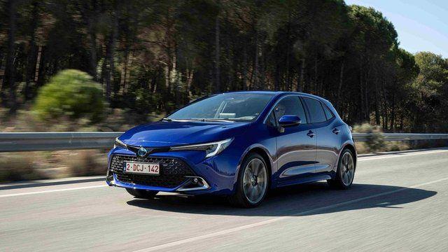 <p>Corolla HB Hybrid modelinde ise 160 bin TL indirim veya 200 bin TL 12 ay, yüzde 0 faizli kredi desteği sunuluyor.</p>