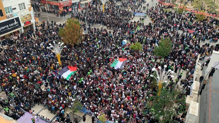 <p><strong>Diyarbakır, Mardin, Batman ve Elazığ'da da İsrail'in Gazze'deki saldırıları protesto edildi.</strong></p>
