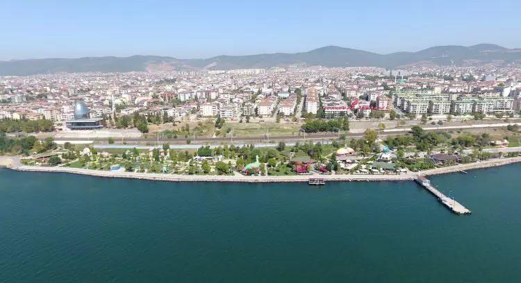 <p>KOCAELİ</p>

<p>Derince</p>
