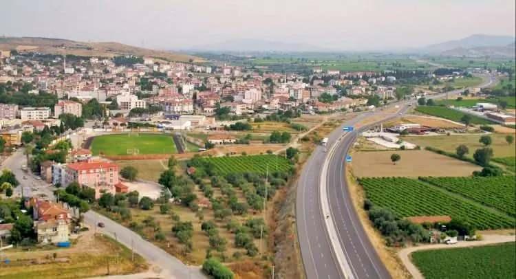 <p>MANİSA</p>

<p>Gölmarmara</p>
