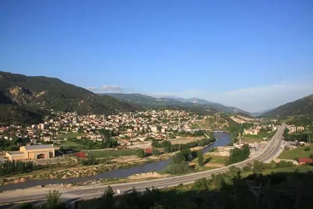 <p>TOKAT</p>
<p>Reşadiye</p>