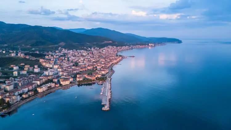 <p>YALOVA</p>
<p>Çınarcık</p>