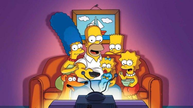 <p><strong>SIMPSONLAR DİZİSİNDE GÜNEŞ PATLAMASI SONRASI OLASILIKLAR İŞLENDİ</strong></p>

<p>Yeni felaketlerin fragmanı haline gelen Simpsonlar'ın yeni yıl sahnesi yine paniğe sebep oldu. 2020 yılından beri küresel bir korku politikası uygulanan dünyayı yeni yılda güneş fırtınası bekliyor.</p>

<p> </p>
