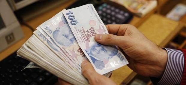 <p>Kıdem tazminatının tavanı da memur maaş katsayısına göre belirlenecek. </p>