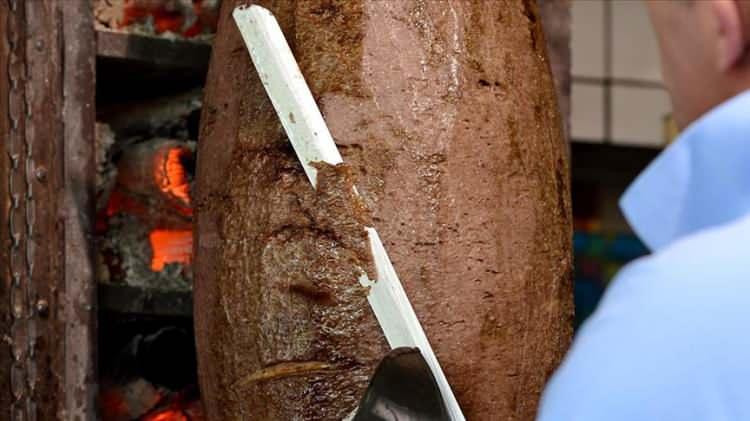 <p>60. sıranın sahibi ise döner kebap.</p>

<p> </p>
