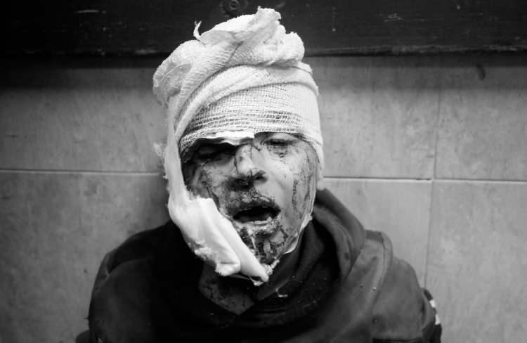 <p>İsrail'in Gazze'de ibadethaneleri hedef alması sonucu, 110 caminin tamamen yıkıldığı, 196'sının zarar gördüğü, 3 kilisenin de yıkıldığı kaydedildi.</p>
<p> </p>